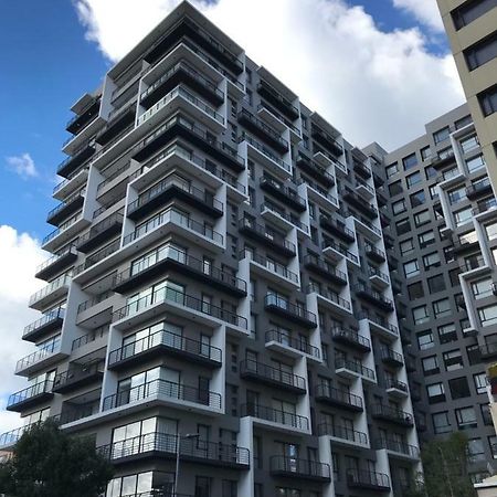 1410 Habitacion En Lujoso Departamento - Atelier Quito Kültér fotó